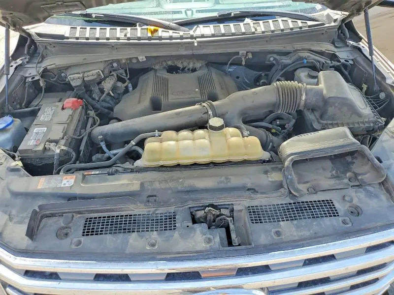 2019 FORD EXPEDITION XLT  