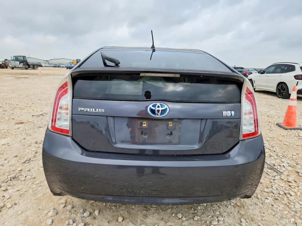 2012 TOYOTA PRIUS TWO  