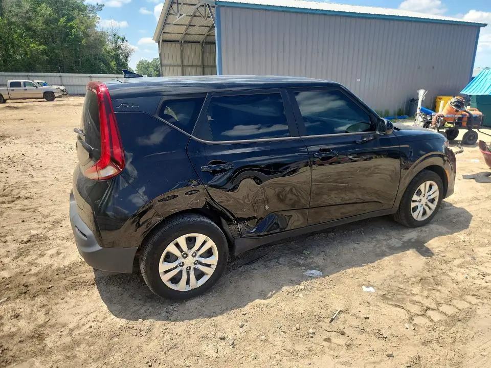 2021 KIA SOUL LX  