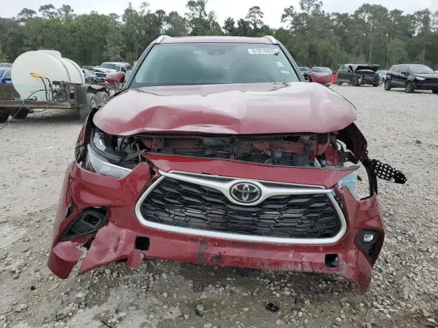 2020 TOYOTA HIGHLANDER XLE  