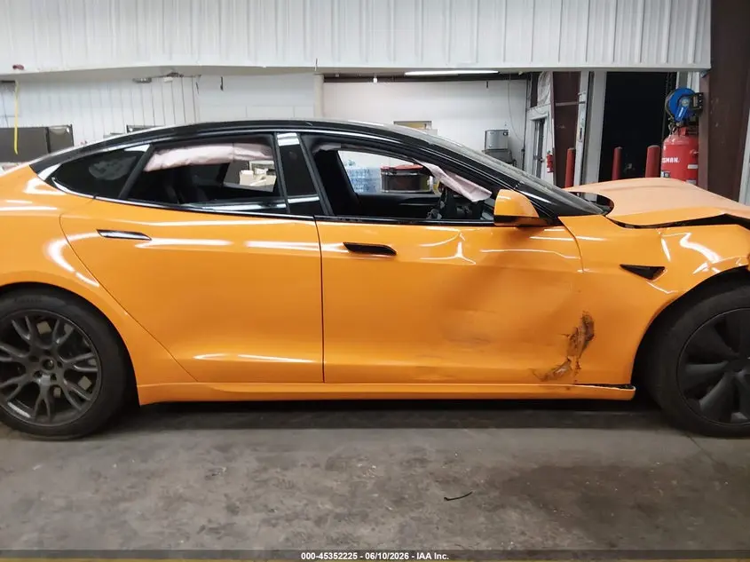 2021 TESLA MODEL S PLAID TRI MOTOR ALL-WHEEL DRIVE