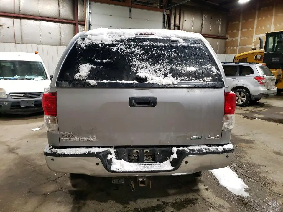 2013 TOYOTA TUNDRA GRADE  