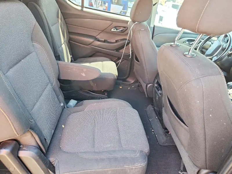 2019 CHEVROLET TRAVERSE LT  