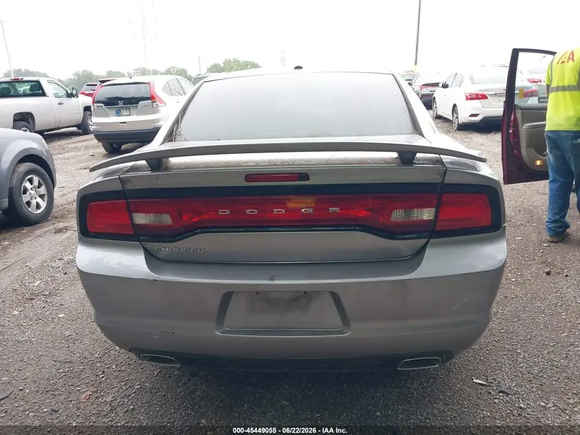2014 DODGE CHARGER SE