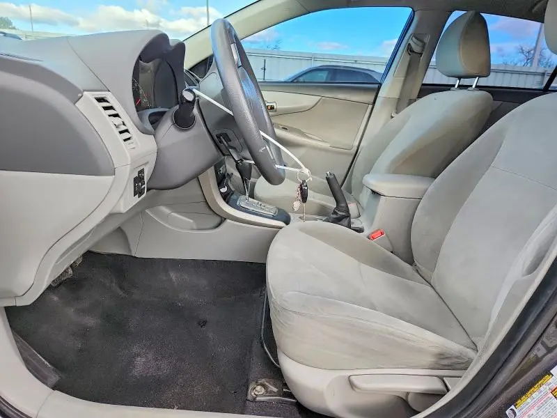 2010 TOYOTA COROLLA BASE  