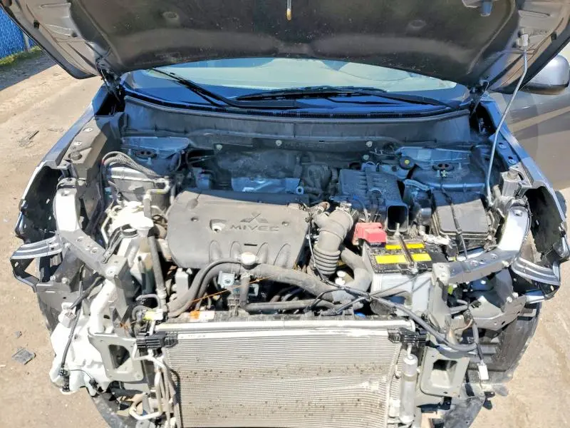 2025 MITSUBISHI RVR ES  
