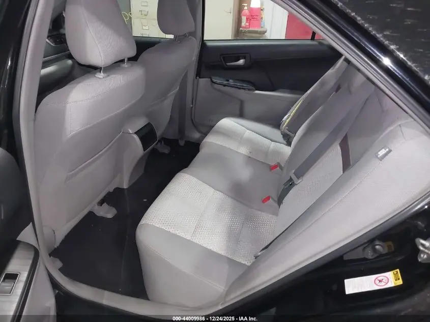 2014 TOYOTA CAMRY LE