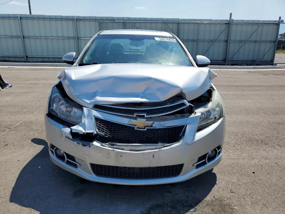 2012 CHEVROLET CRUZE LT  