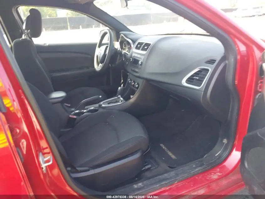 2013 DODGE AVENGER SE V6