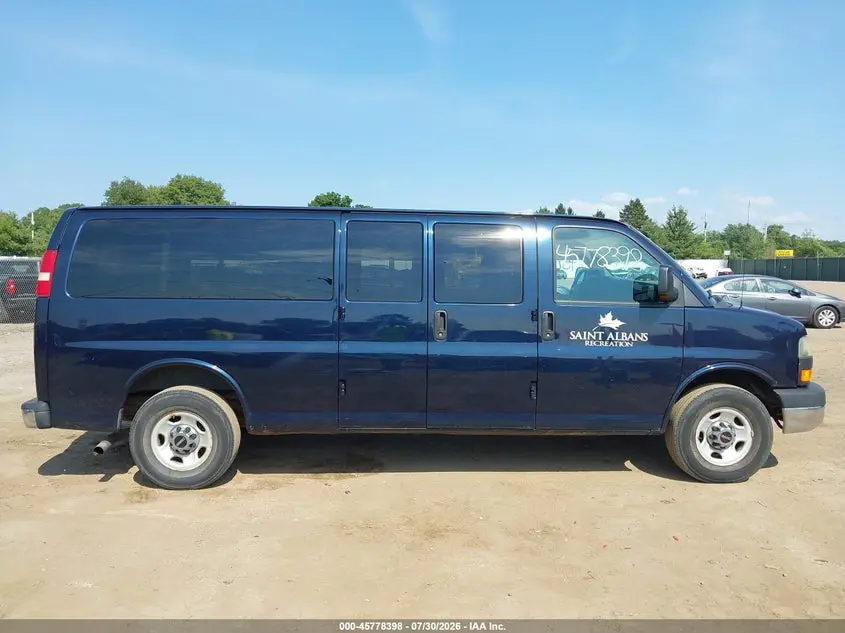2012 GMC SAVANA 3500 LT
