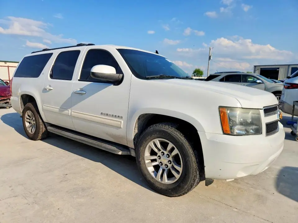 2014 CHEVROLET SUBURBAN C1500 LT  