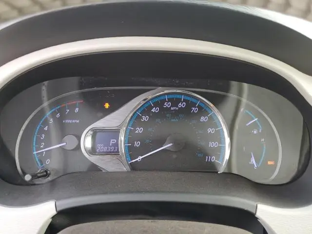 2014 TOYOTA SIENNA XLE  