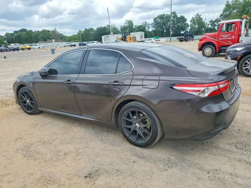 2018 TOYOTA CAMRY LE  
