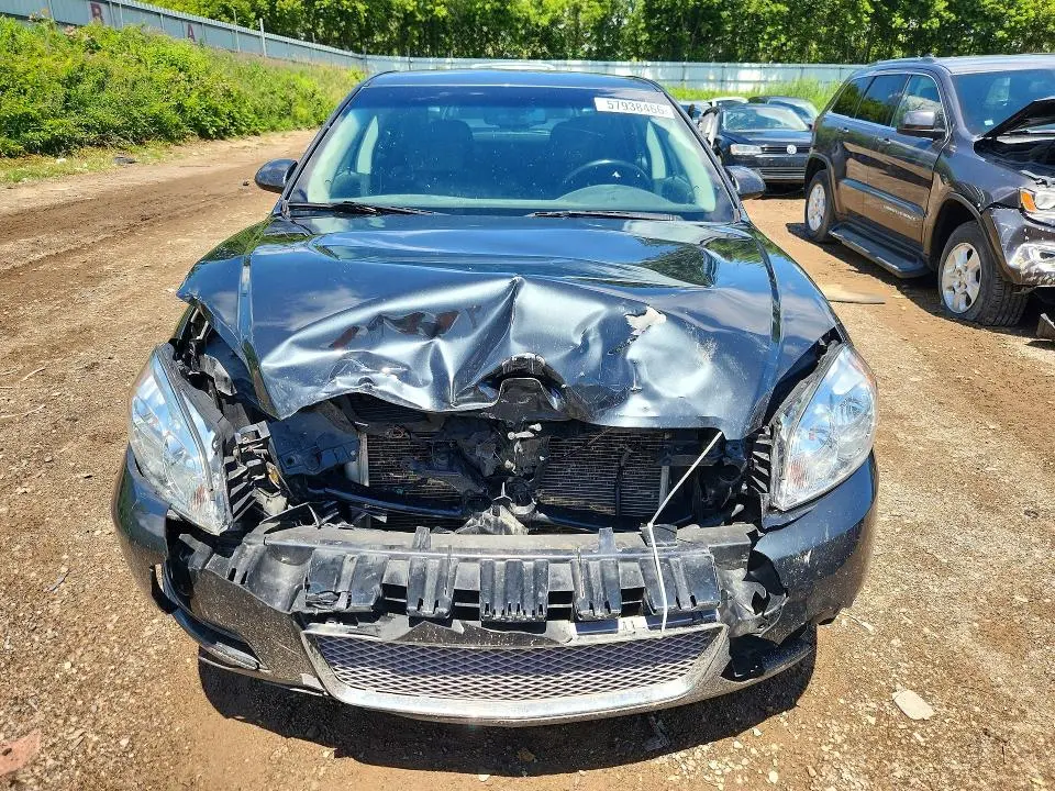 2013 CHEVROLET IMPALA LT  