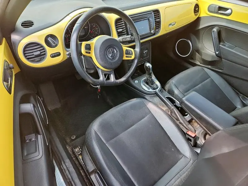 2012 VOLKSWAGEN BEETLE   