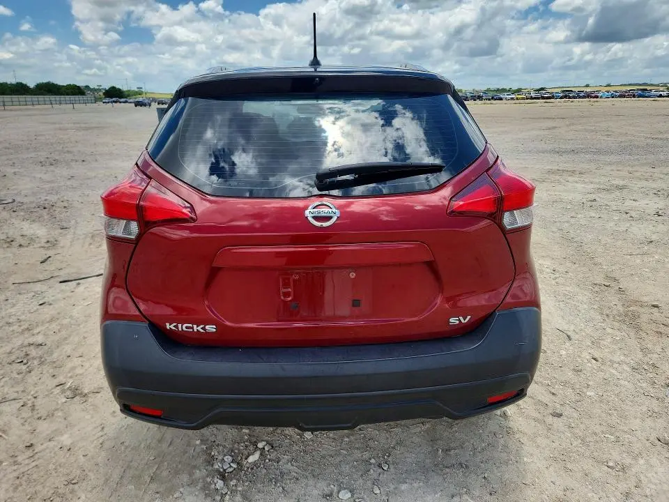 2019 NISSAN KICKS SV  
