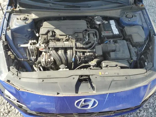 2021 HYUNDAI ELANTRA SE  
