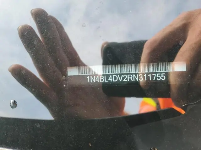 2024 NISSAN ALTIMA SV  