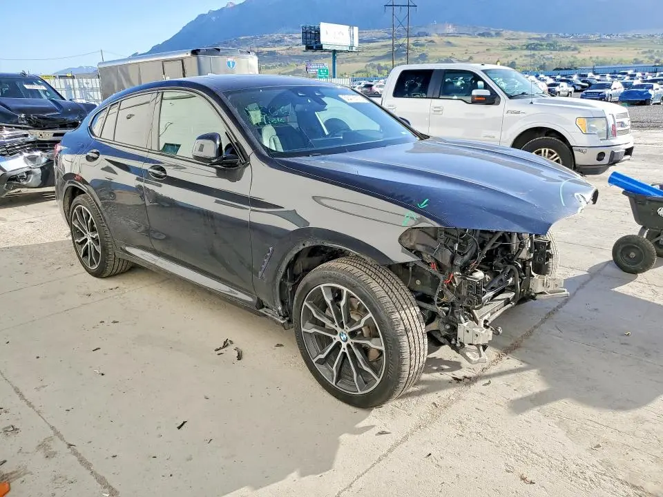 2019 BMW X4 XDRIVE30I  