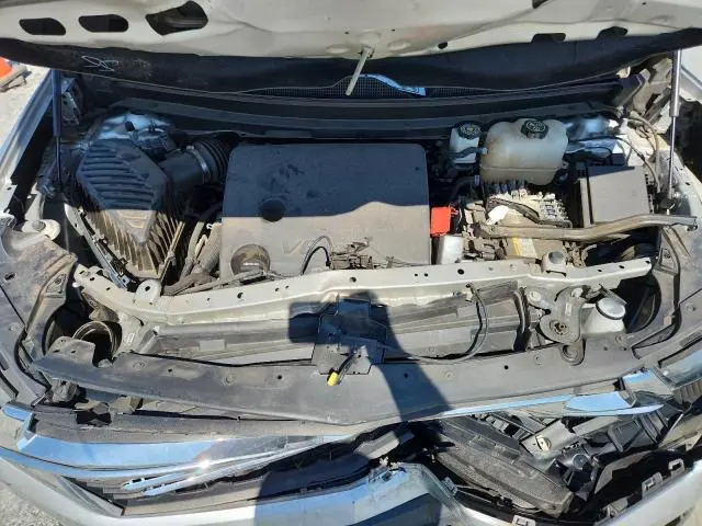 2022 CHEVROLET TRAVERSE LT  