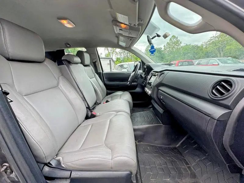 2014 TOYOTA TUNDRA SR  