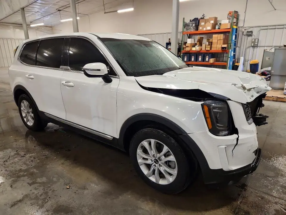 2020 KIA TELLURIDE LX  