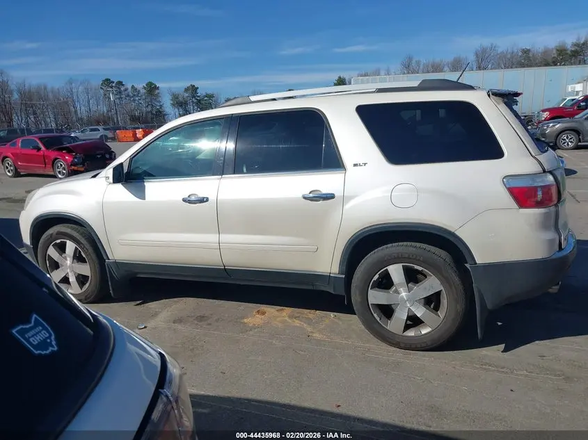 2011 GMC ACADIA SLT-1