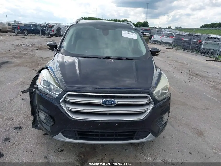 2017 FORD ESCAPE TITANIUM