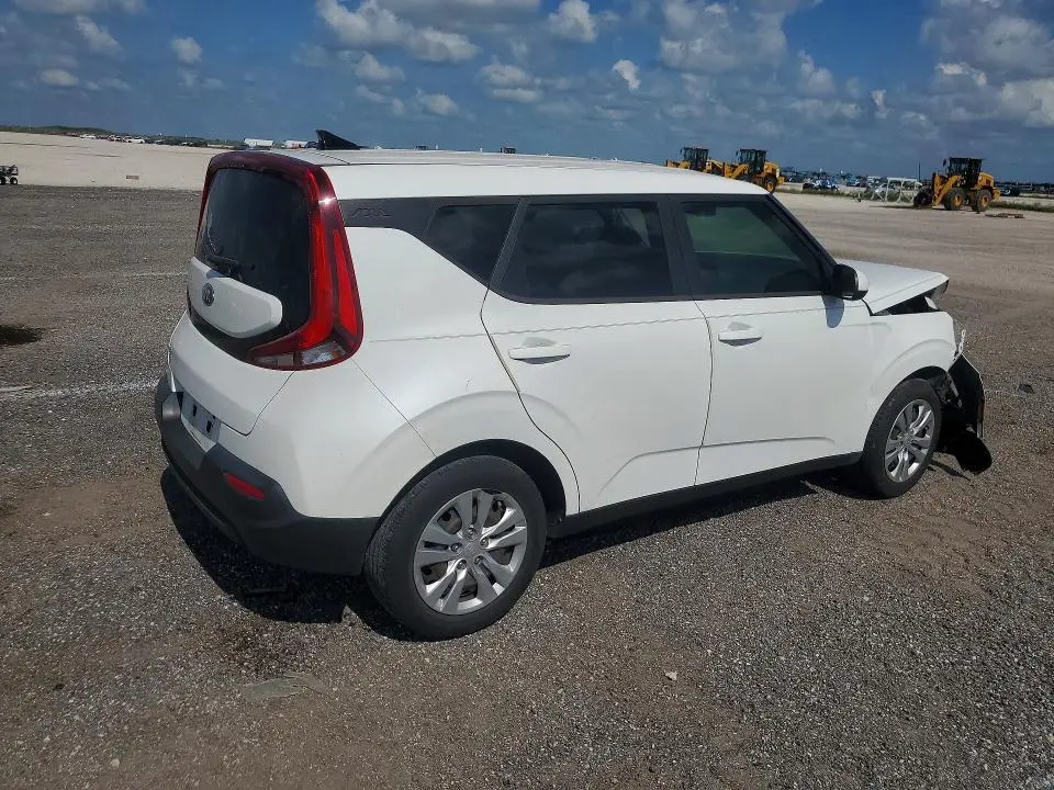 2020 KIA SOUL LX  