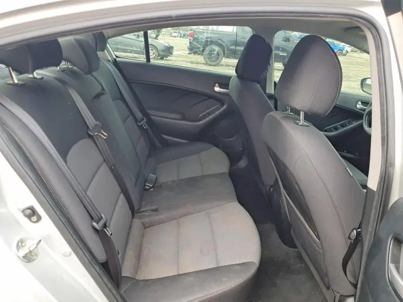 2018 KIA FORTE LX  