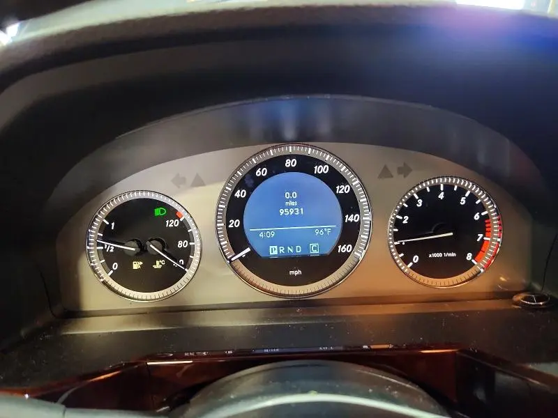 2010 MERCEDES-BENZ GLK 350  