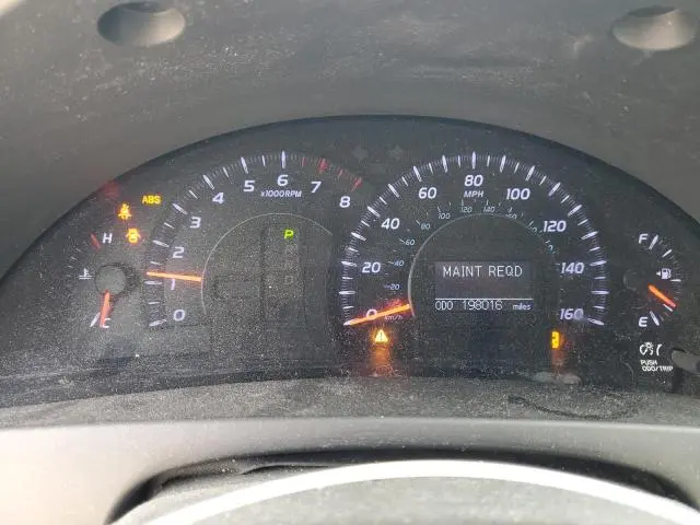 2010 TOYOTA CAMRY SE  
