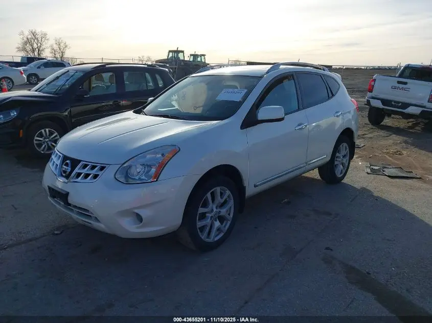 2011 NISSAN ROGUE SV