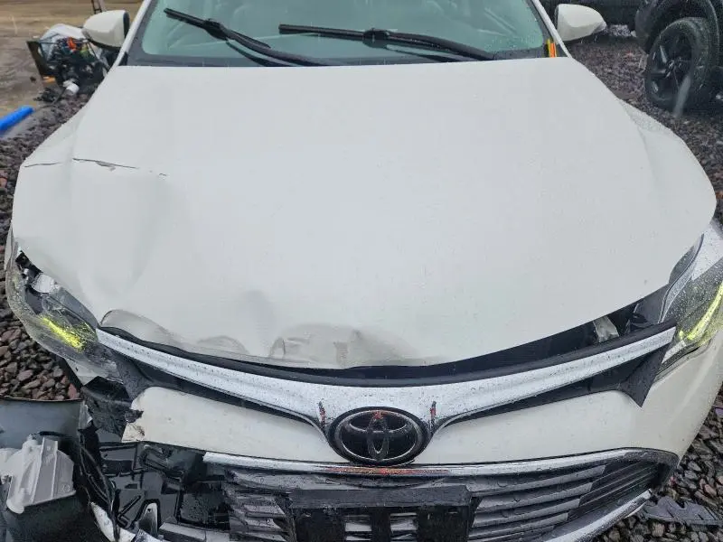 2016 TOYOTA AVALON LIMITED  