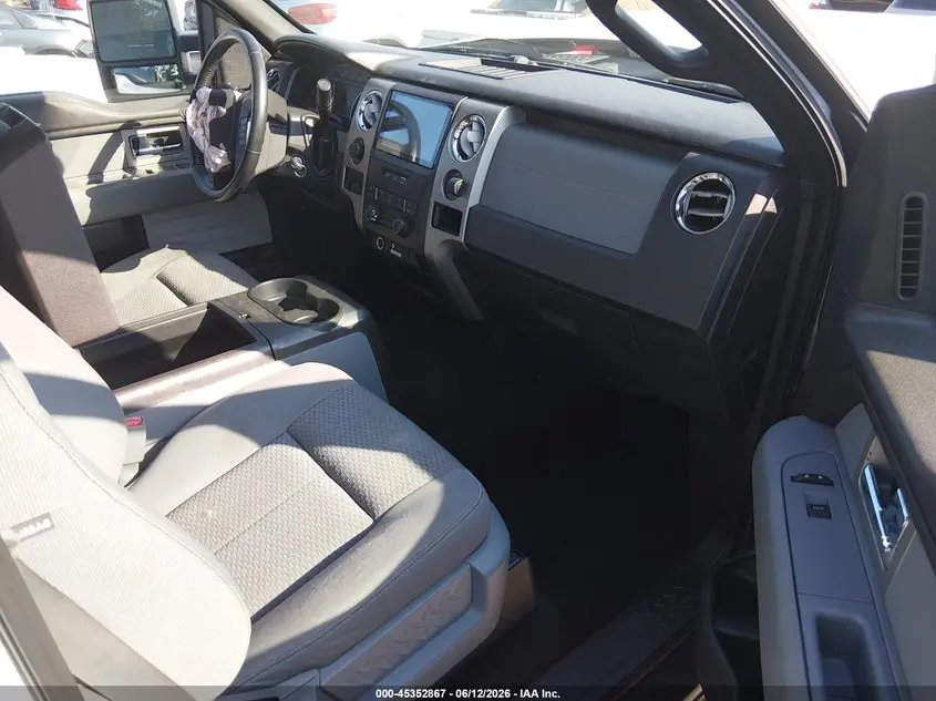 2011 FORD F-150 XLT