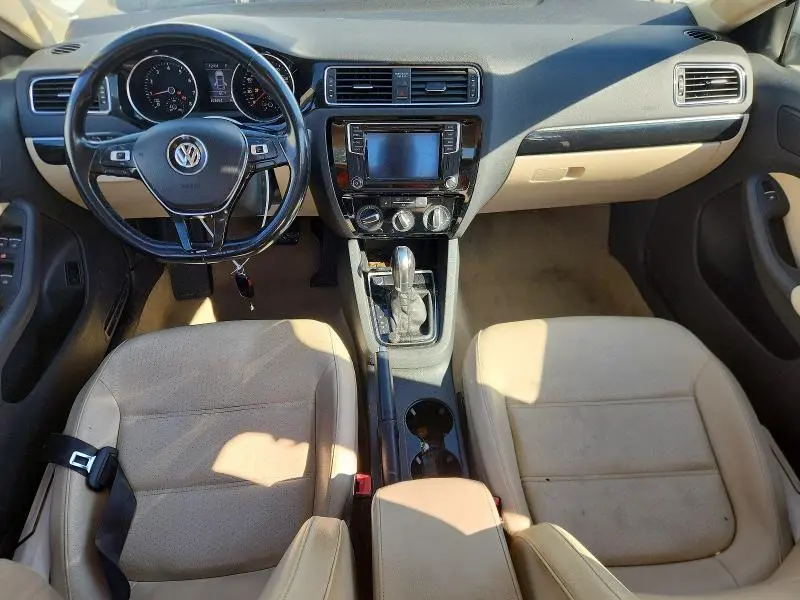 2016 VOLKSWAGEN JETTA SEL  