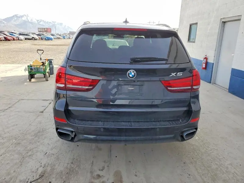 2017 BMW X5 XDR40E  