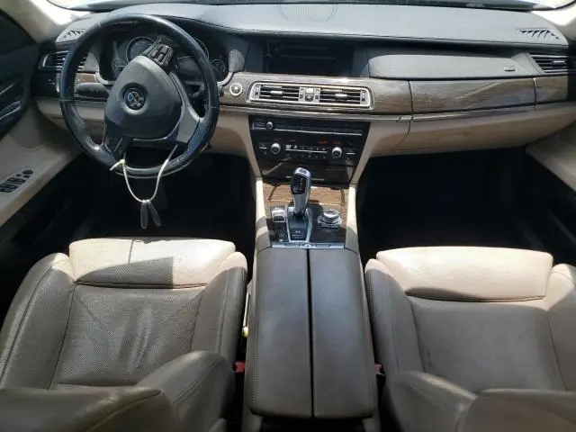 2012 BMW 750 I  