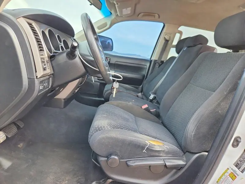 2011 TOYOTA TUNDRA CREWMAX SR5  