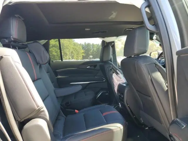 2025 CHEVROLET TRAVERSE RS  