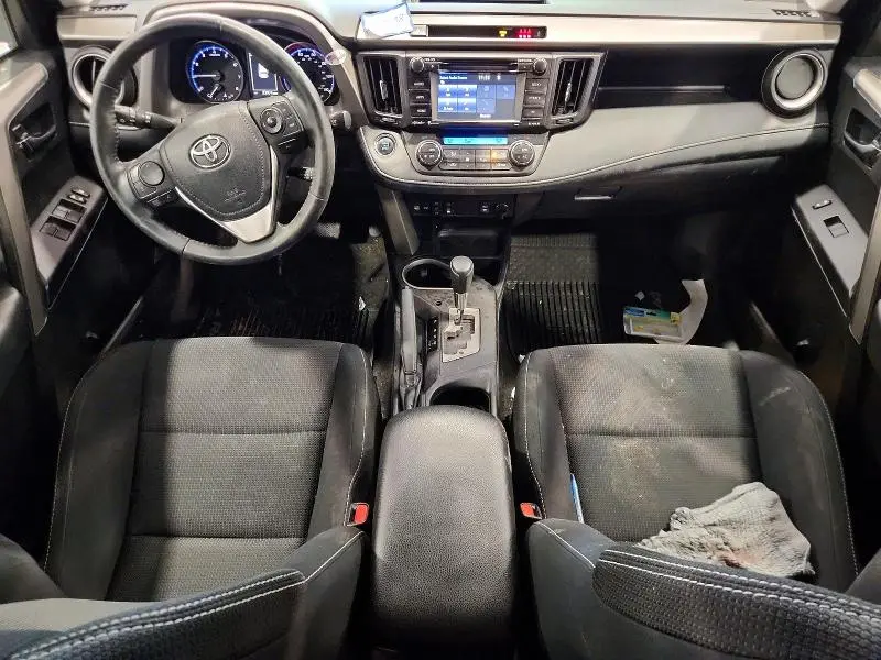 2018 TOYOTA RAV4 XLE  