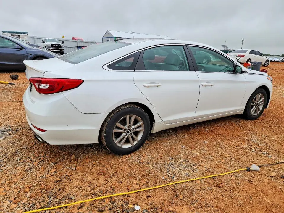 2016 HYUNDAI SONATA SE  