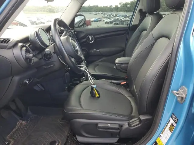 2015 MINI COOPER   