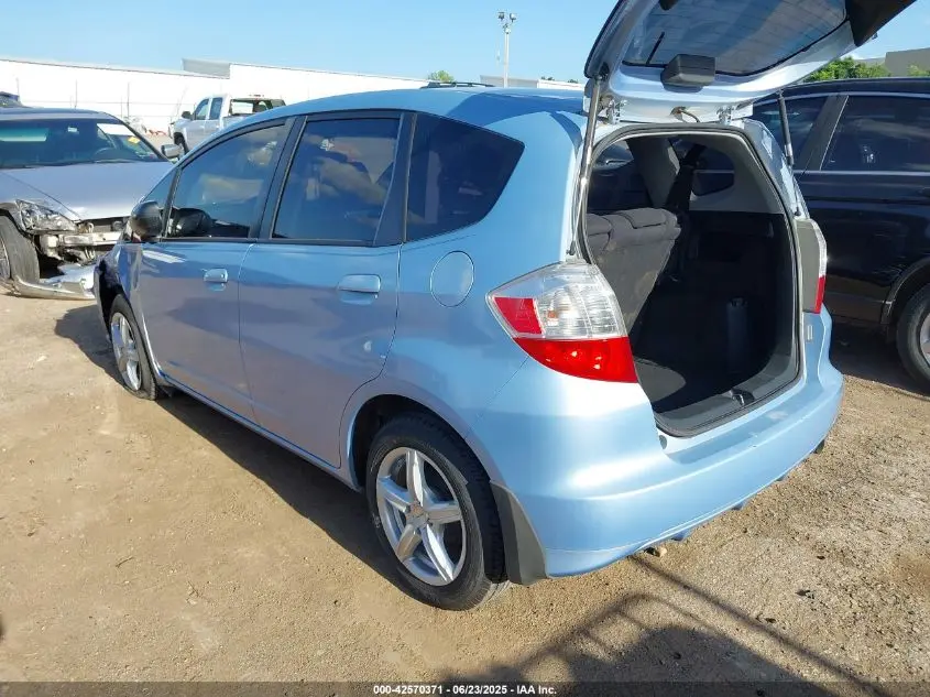 2010 HONDA FIT  