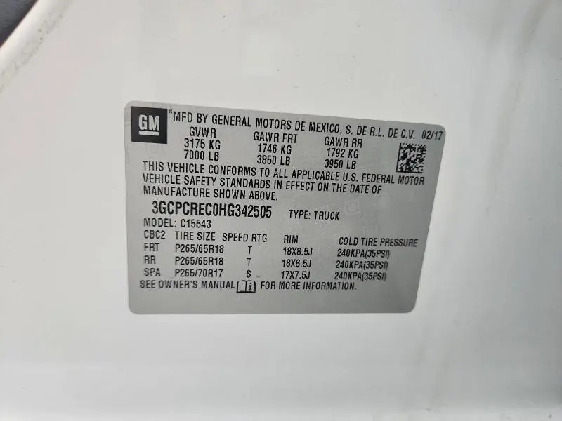2017 CHEVROLET SILVERADO LT  