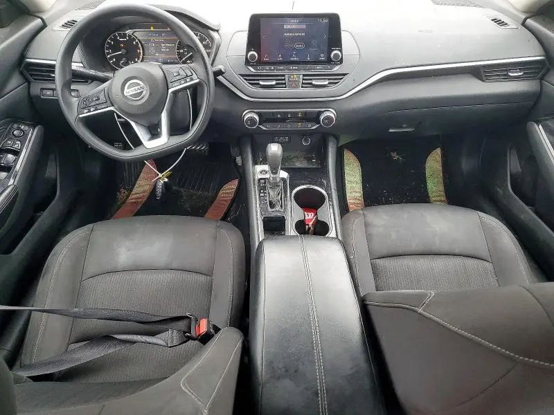 2021 NISSAN ALTIMA SV  