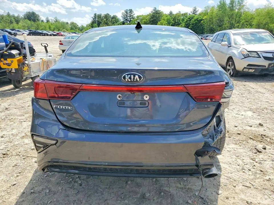 2019 KIA FORTE LXS  