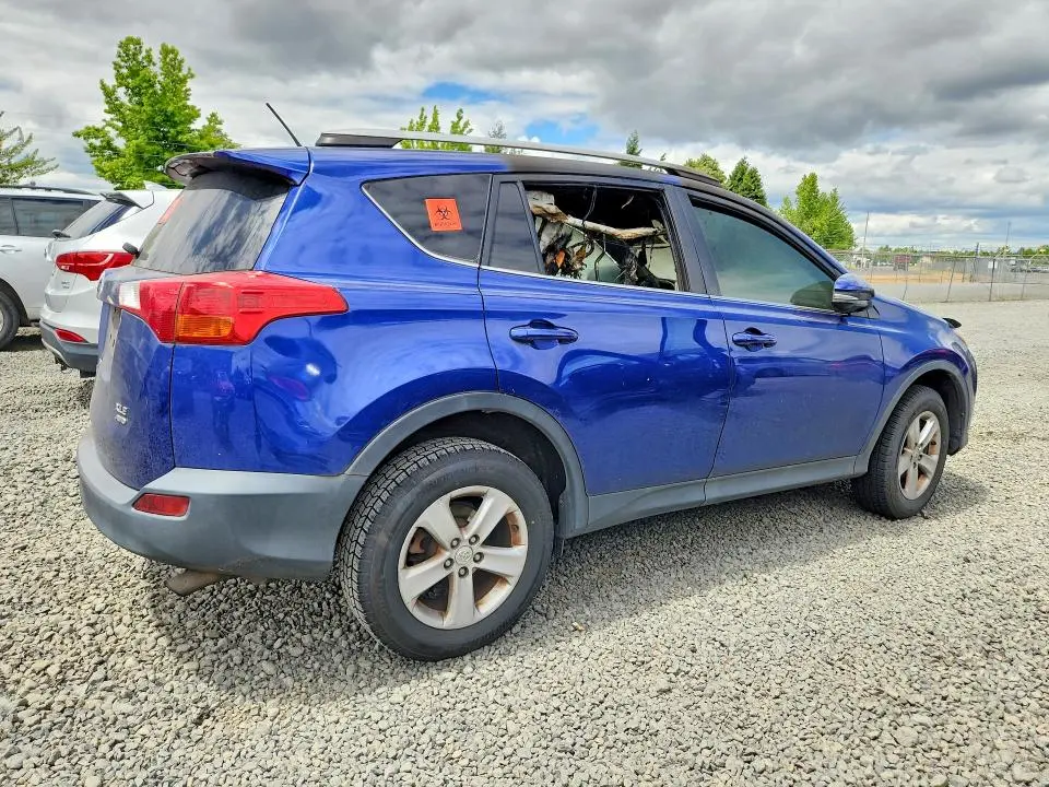 2014 TOYOTA RAV4 XLE  