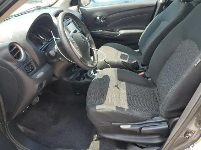 2019 NISSAN VERSA S  
