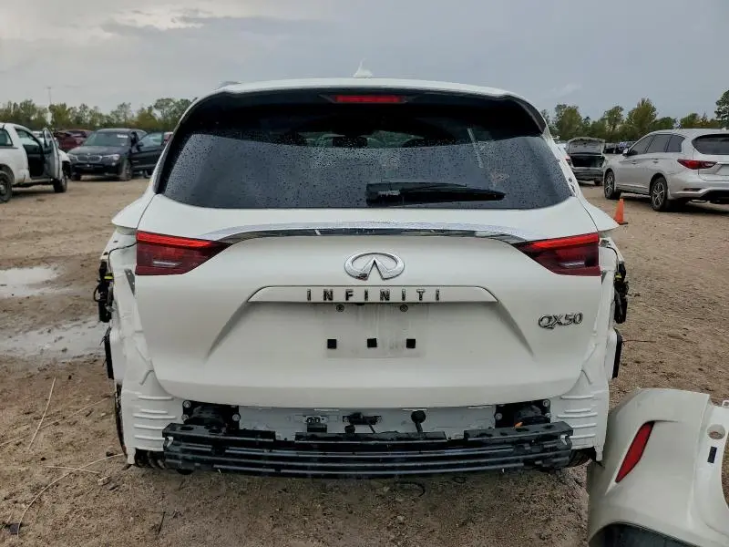 2020 INFINITI QX50 PURE  